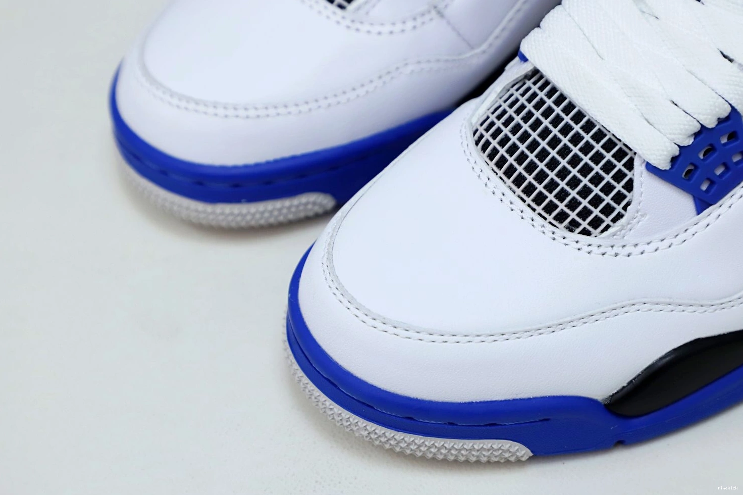 4 JORDAN MOTORSPORTS RETRO AIR 0123